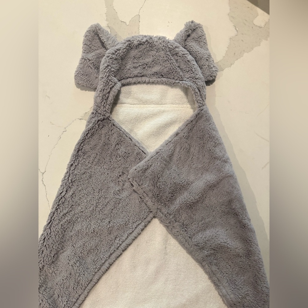 $18 ADD ON pottery barn kids baby towel hanna andersson zara mini boden baby gap